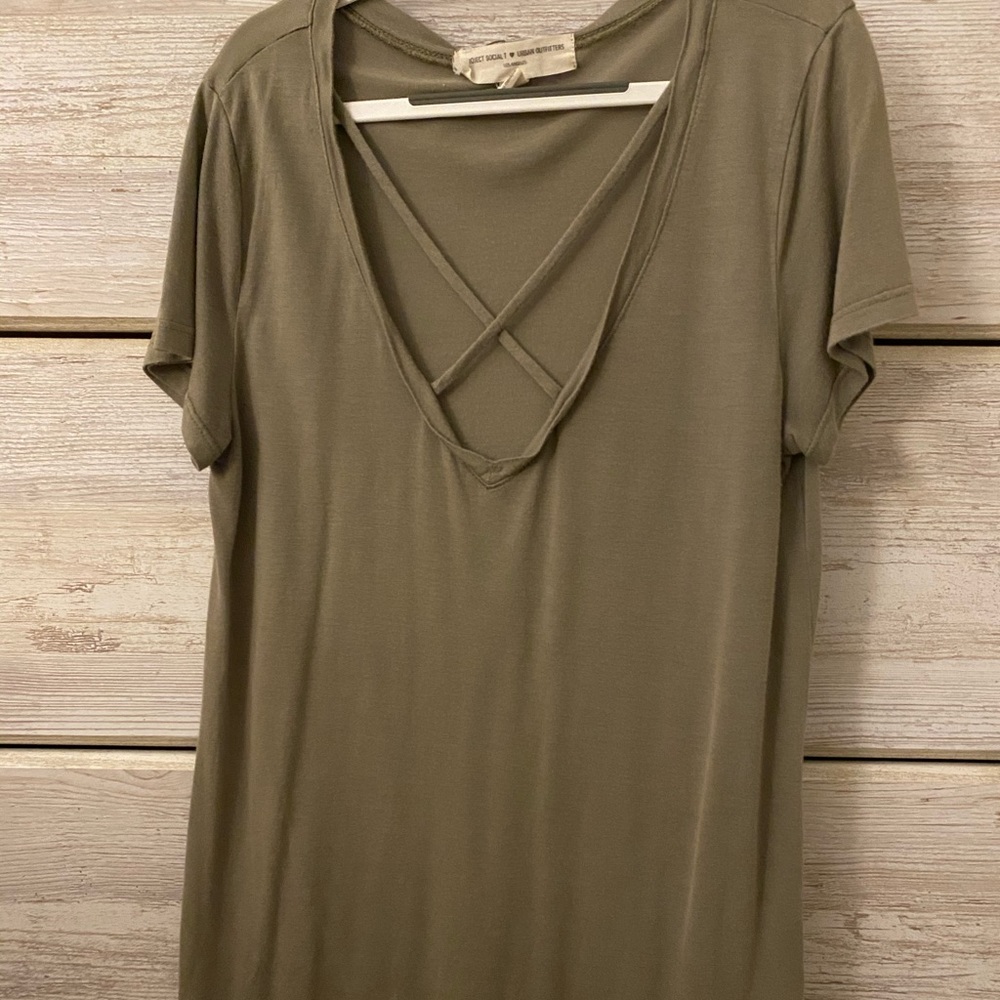 Urban outfitters tee